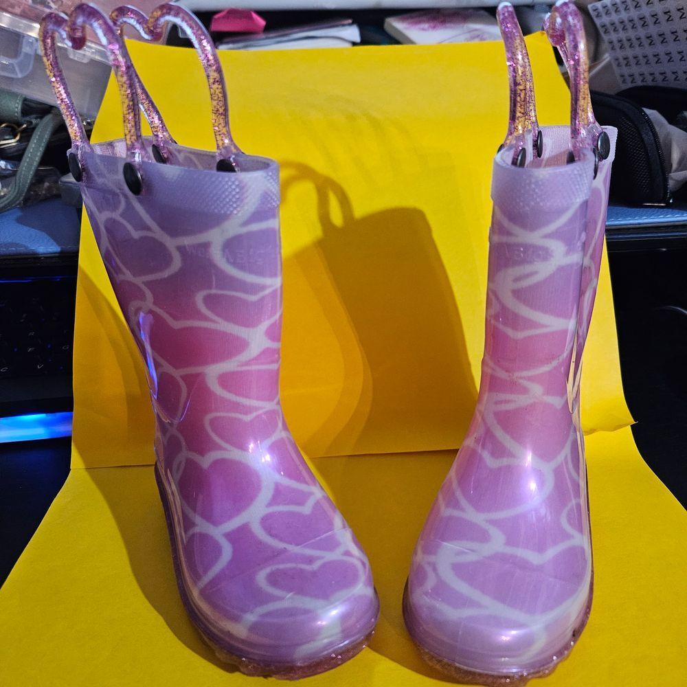 Western Chief Pink‎ Heart Pattern Rain Boots Girls Glitter Handle Waterproof